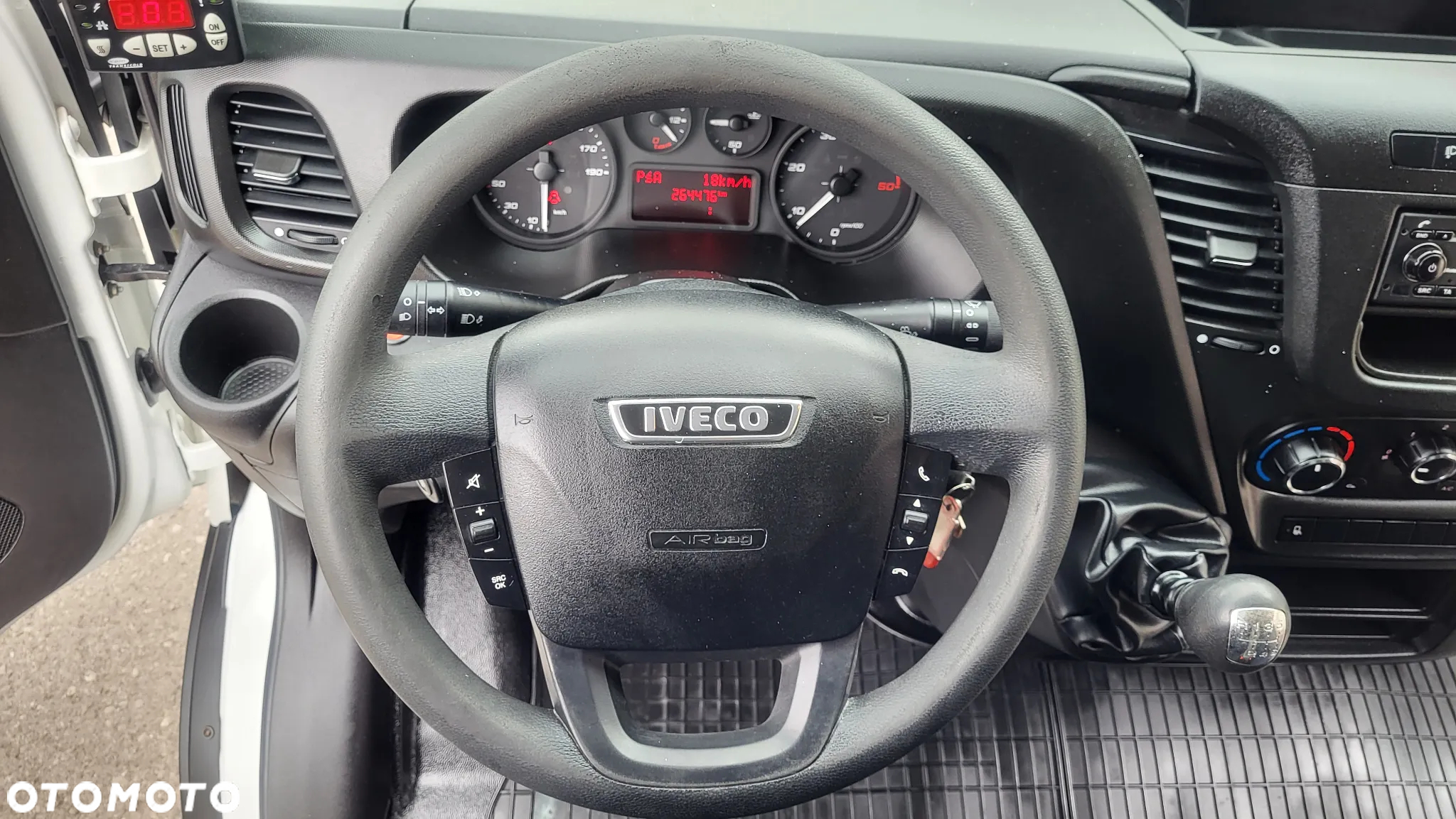 Iveco Daily - 25