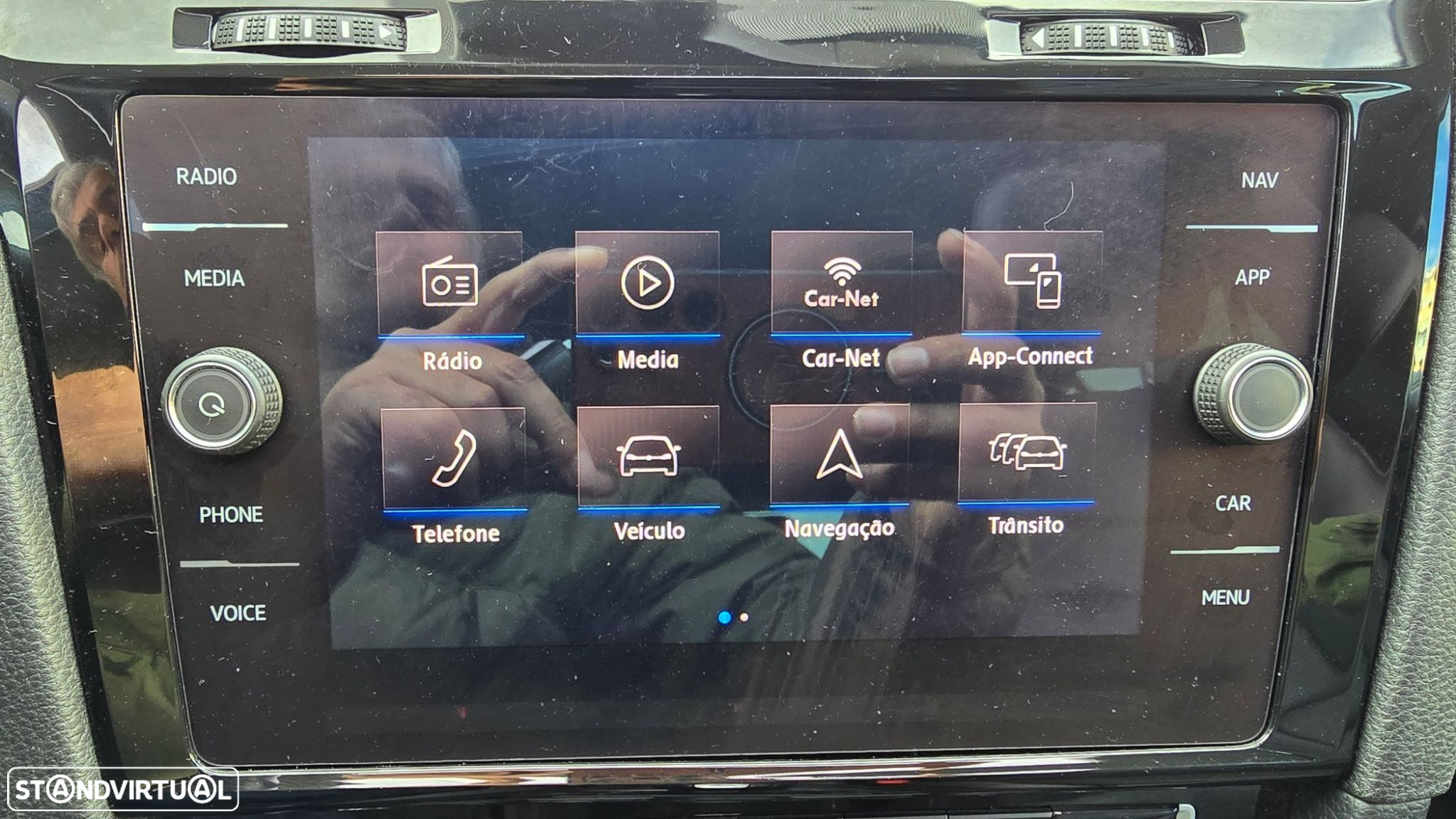VW Golf Variant 1.6 TDi Highline DSG - 34