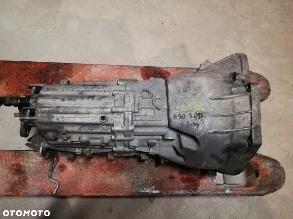 SKRZYNIA MANUALNA BMW E90 3.0D 7565213
