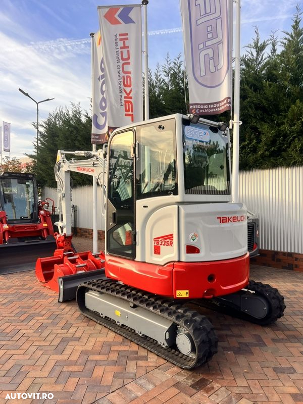 Takeuchi TB 335R 4 ani garantie - 2