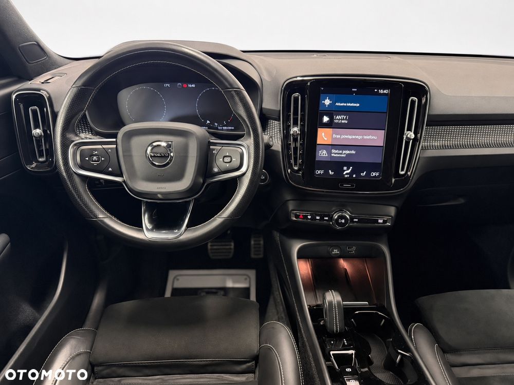 Volvo XC 40 B4 B AWD R-Design - 11