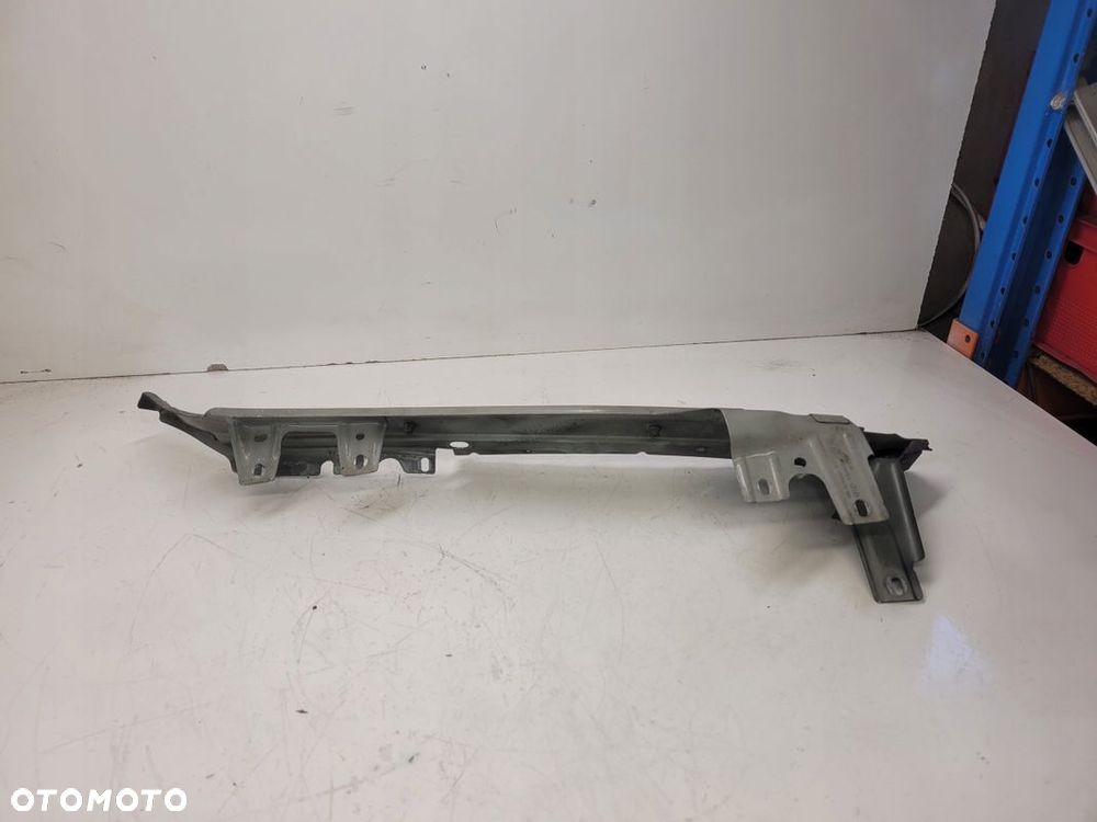 MOCOWANIE BŁOTNIKA PRAWE AUDI Q7 4L0805158A - 3