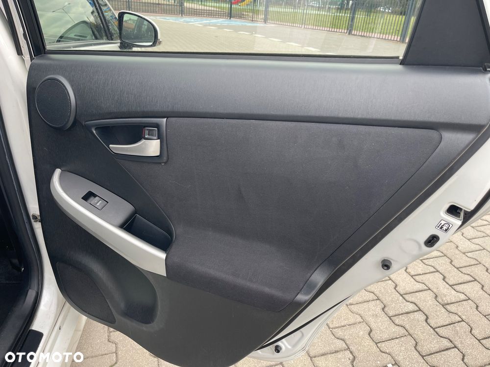 Toyota Prius 1.8 HSD Premium - 20