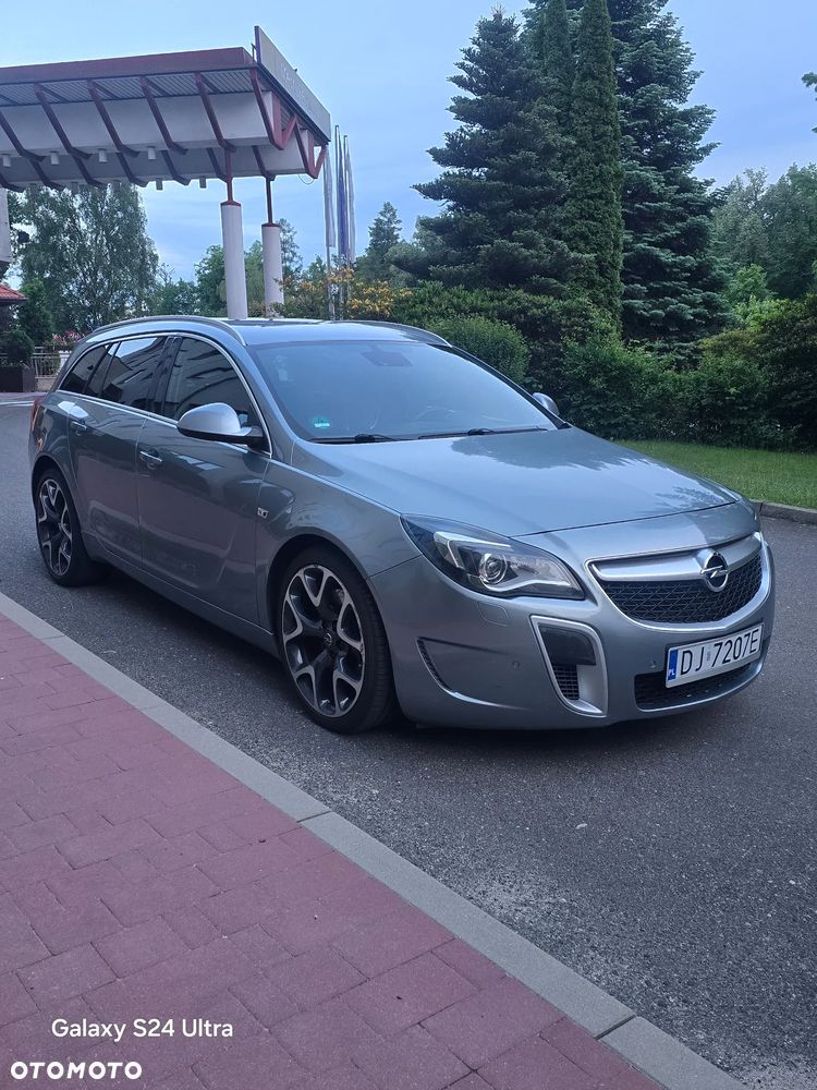 Opel Insignia 2.8 T V6 OPC - 1