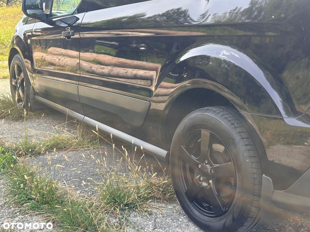 Ford Transit Connect LONG 1.6 diesel 95kM, manual 2014 rok NISKIE SPALANIE, BAGAŻNIK DACHOWY, ORGINALNY PRZEBIEG! - 14