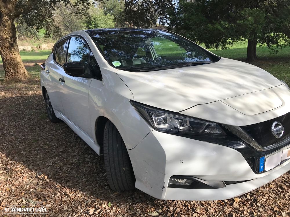Nissan Leaf 40 kWh Tekna - 1