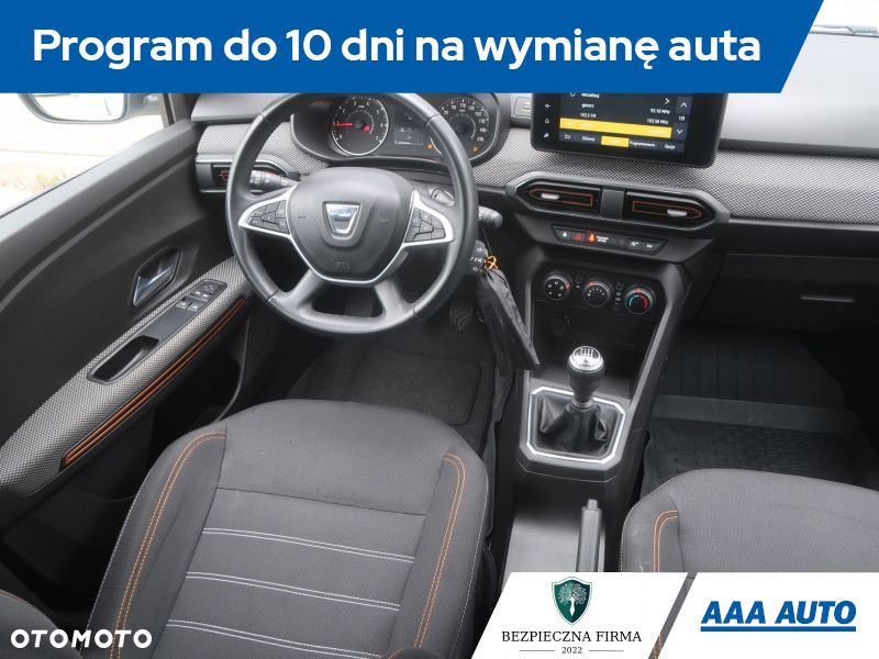 Dacia Sandero - 8