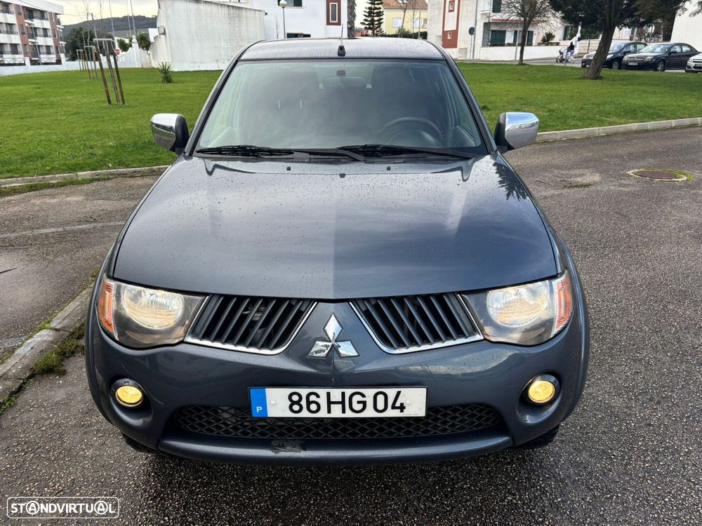 Mitsubishi L200 2.5 DI-D CD Intense AC/JLL - 2