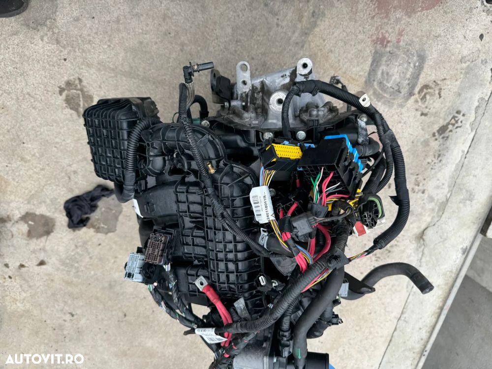 Motor Dacia Logan 2 Dacia Sandero 1.0 SCE B4D-G4 / B4D 400 54kw - 3