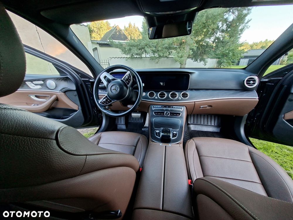 Mercedes-Benz Klasa E - 7