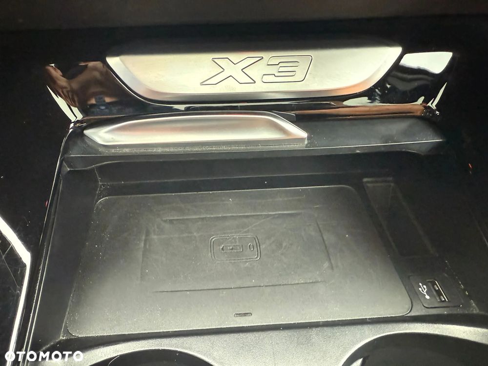 BMW X3 - 32