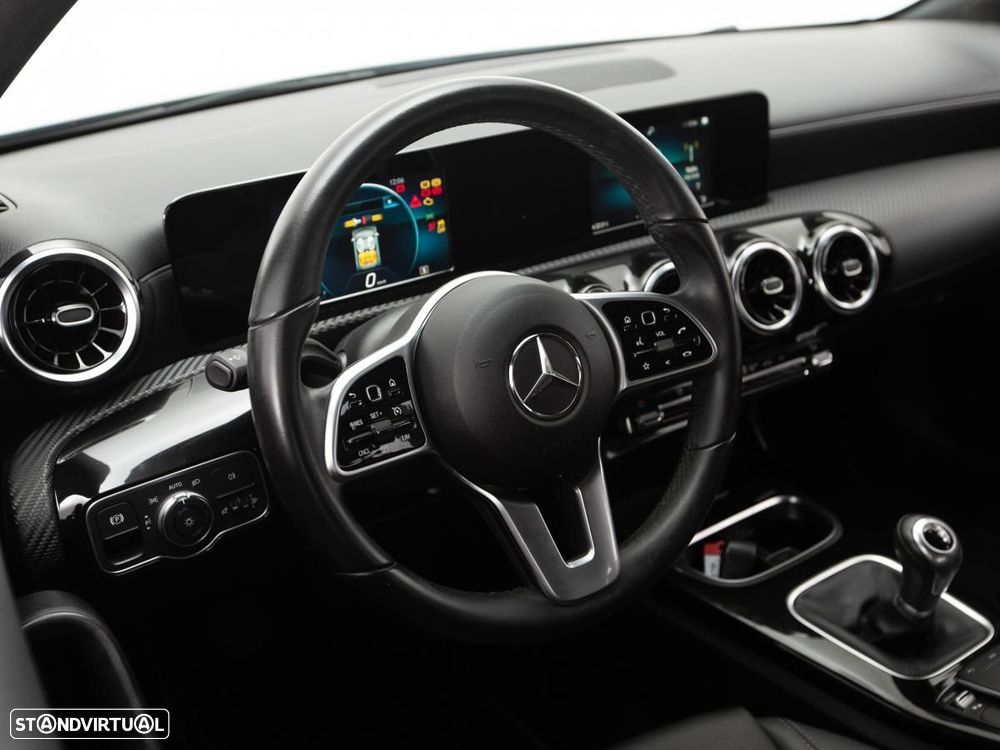 Mercedes-Benz A 180 d Progressive - 13