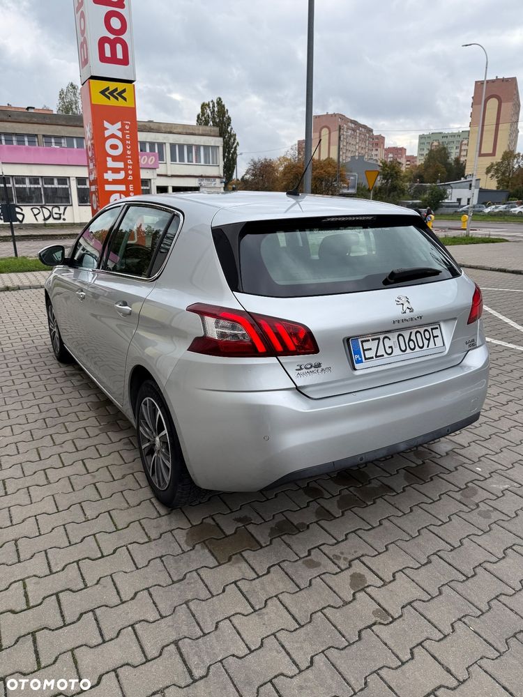 Peugeot 308 1.2 PureTech GPF Active S&S - 3