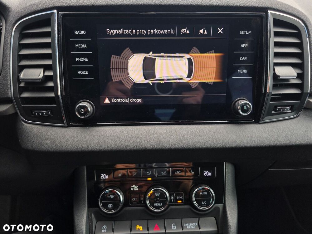 Skoda Karoq 1.5 TSI ACT 4x2 Ambition DSG - 14