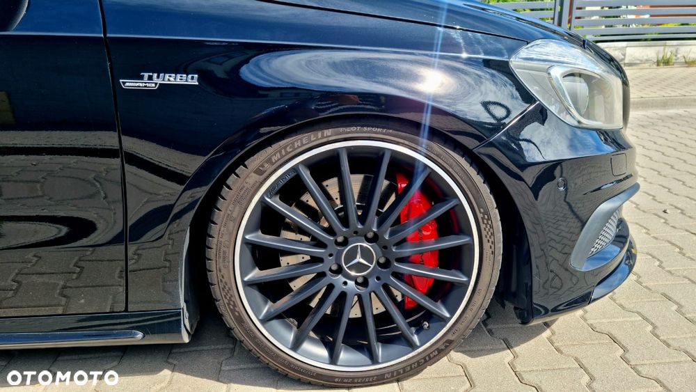Mercedes-Benz Klasa A 45 AMG 4-Matic - 5