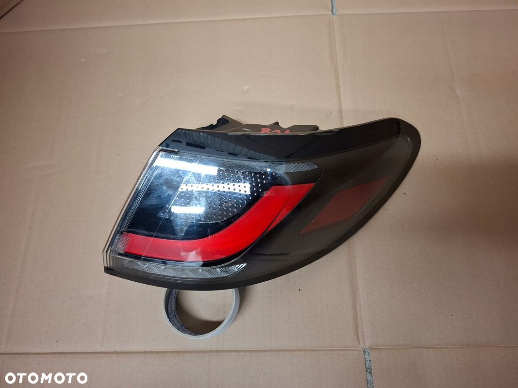 LAMPA TYLNA HONDA ZRV HRV H-RV ORYGINAŁ - 1