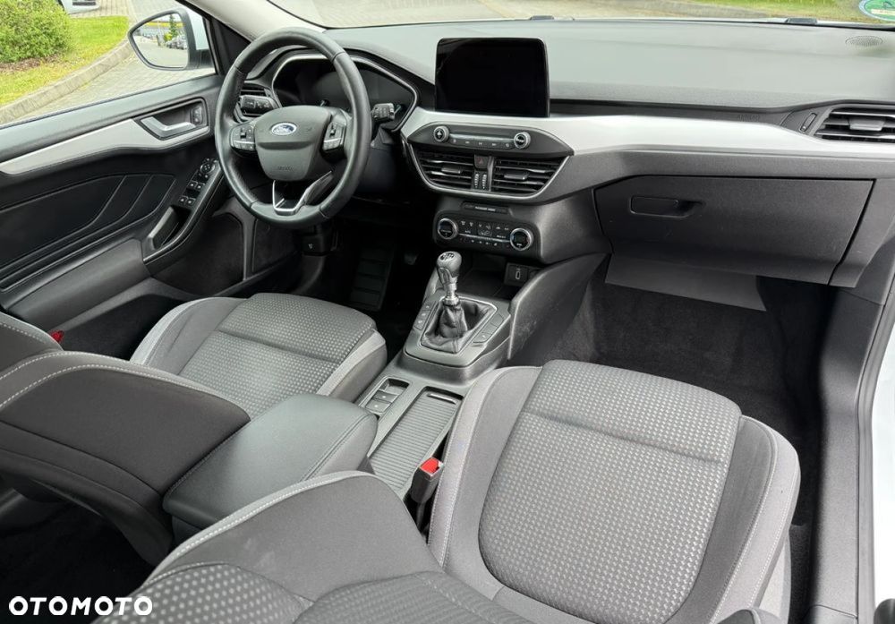Ford Focus SW 1.5 EcoBlue S&S COOL&CONNECT - 28
