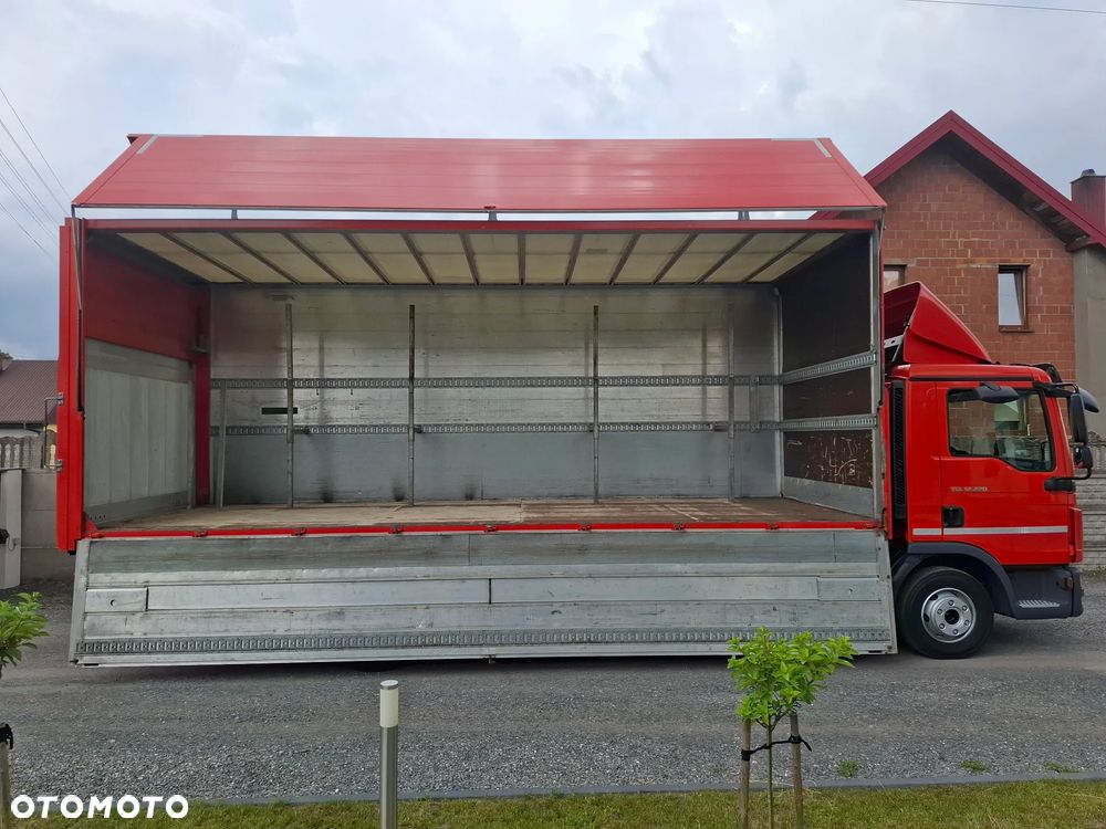 MAN TGL 12.220* AUTOMAT* SOLIDNY ALUMINIOWY KONTENER* BOCZNY ZAŁADUNEK* WINDA BAR 1500kg* WYJĄTKOWO ZADBANY* NIE ATEGO TGM LF FL EUROCARGO* Z NIEMIEC - 20