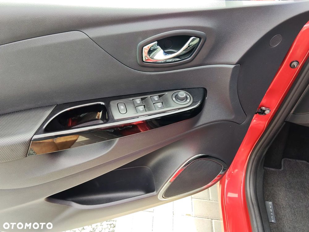 Renault Captur TCe 120 EDC Helly Hansen - 13