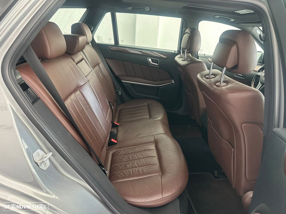 Mercedes-Benz E 300 Bluetec Hybrid Avantgarde - 26