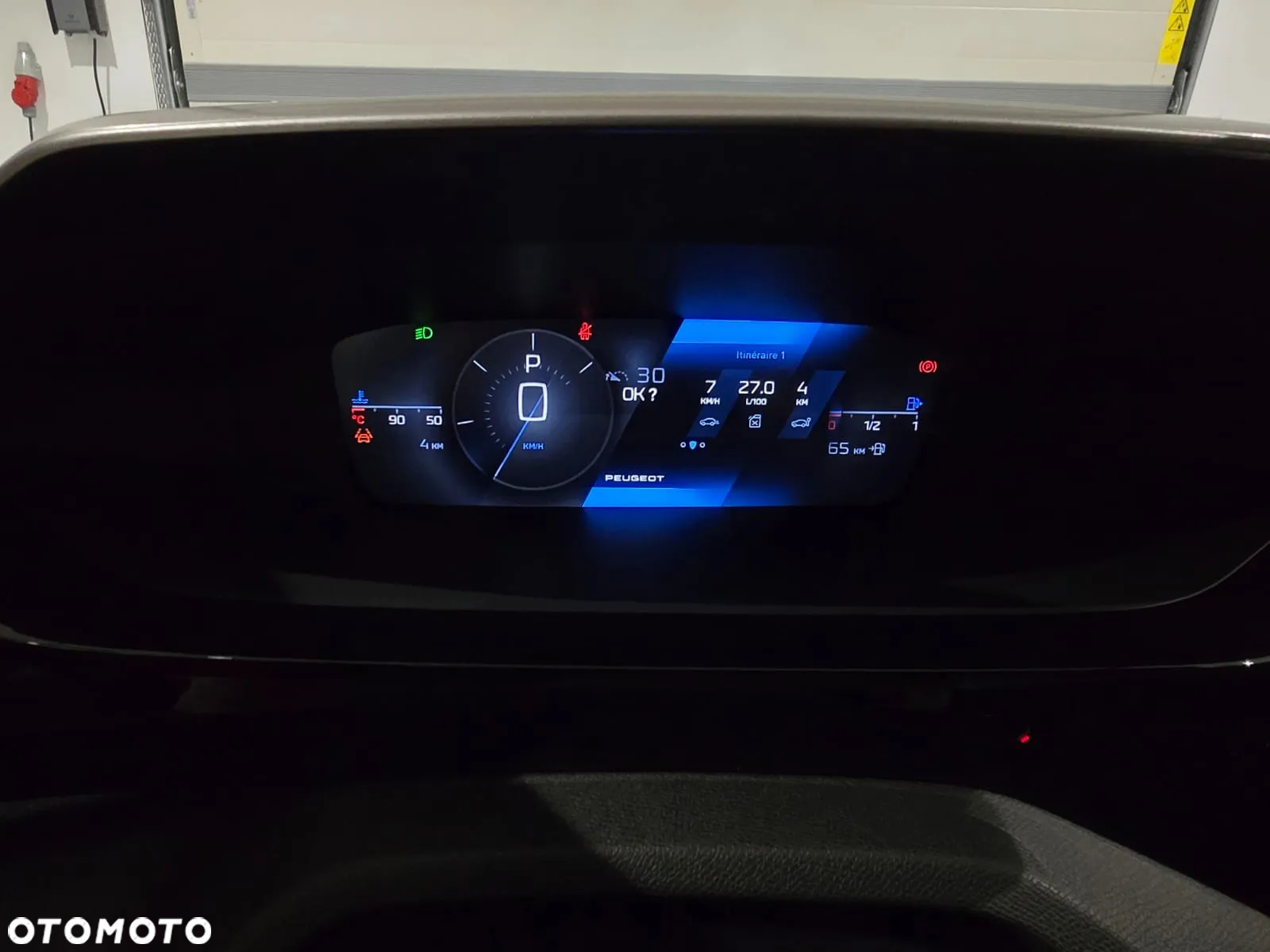 Peugeot 408 1.2 PureTech Allure S&S EAT8 - 13