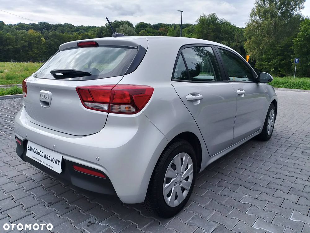 Kia Rio 1.2 M - 9