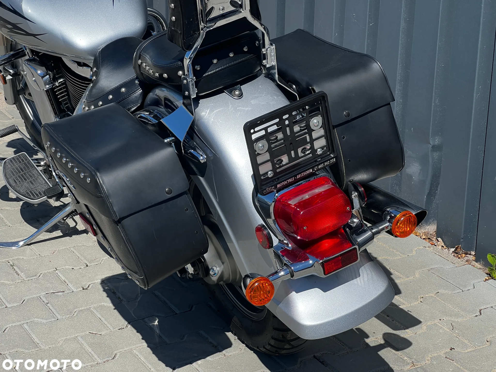 Suzuki VL 800 Volusia - Boulevard C50 - 17