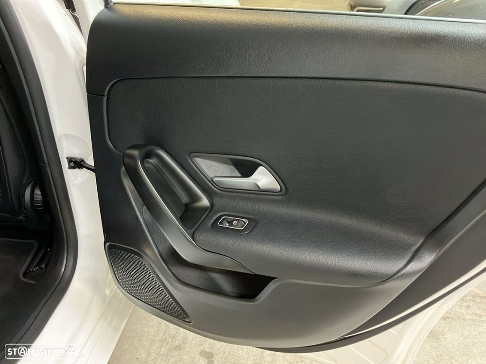 Mercedes-Benz A 250 e Style Plus - 24