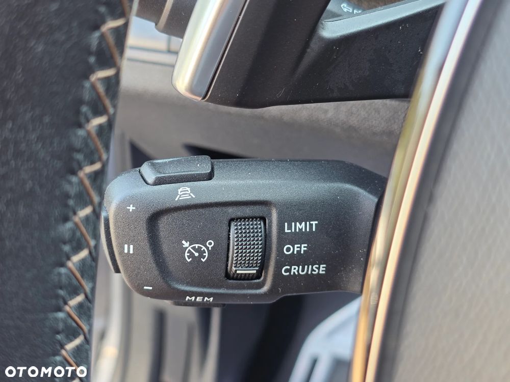 Peugeot 3008 PureTech 180 Stop & Start GPF EAT8 GT - 23