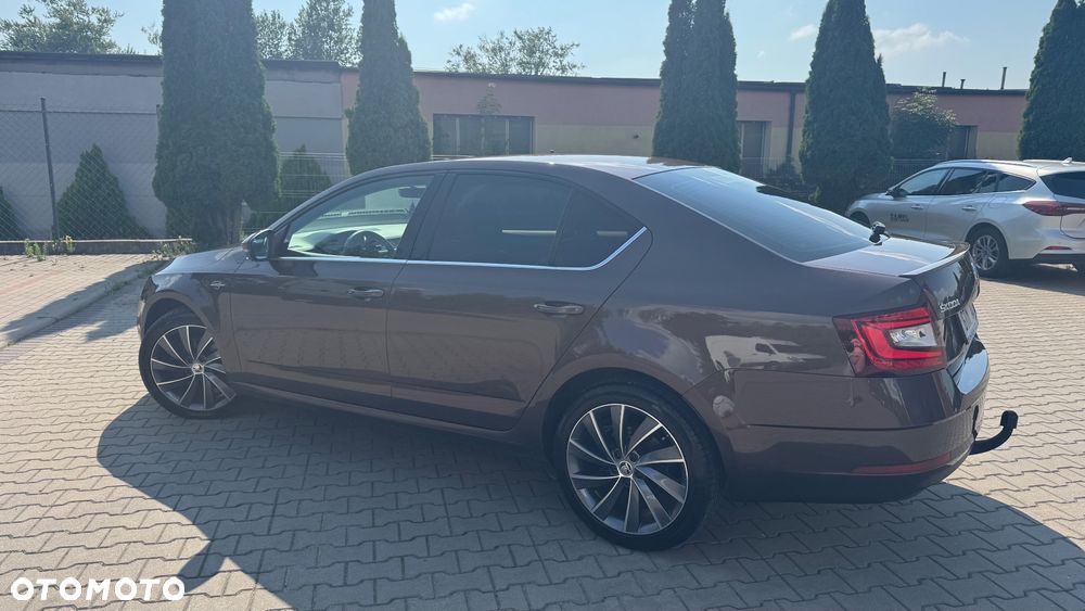 Skoda Octavia 1.8 TSI DSG L&K - 10