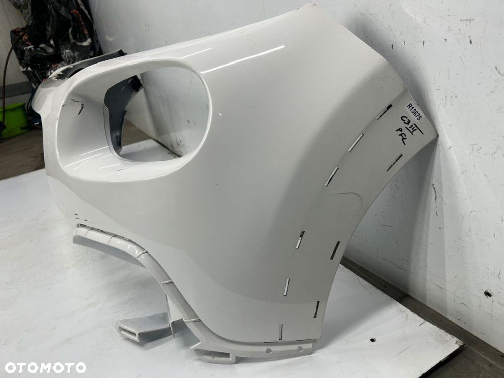 Zderzak przedni Citoren C3 III 3 16-20r. Przedlift przód 9813378877 - 9