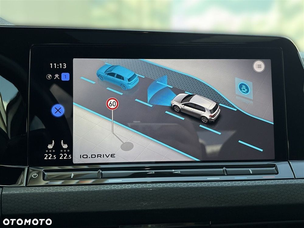Volkswagen Golf - 28
