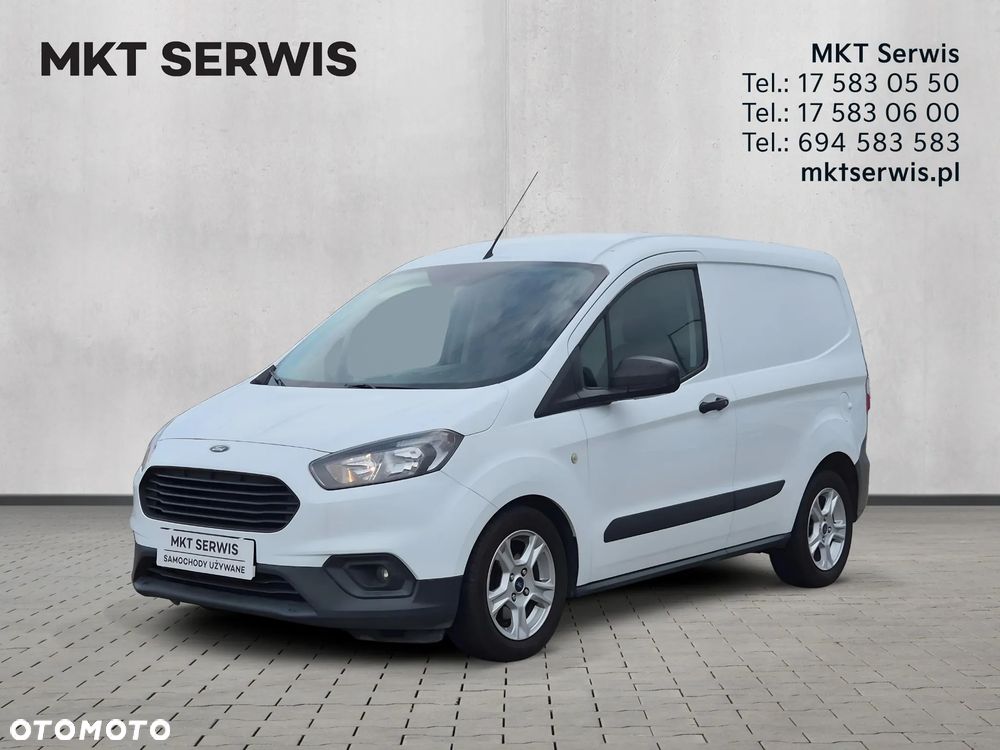 Ford Transit Courier - 1