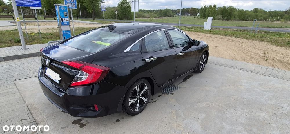 Honda Civic 2018 photo 4