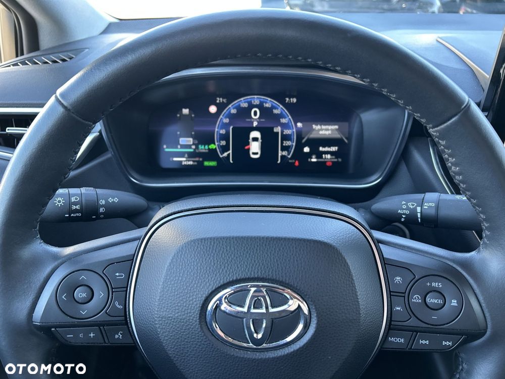 Toyota Corolla 1.8 Hybrid Style - 11