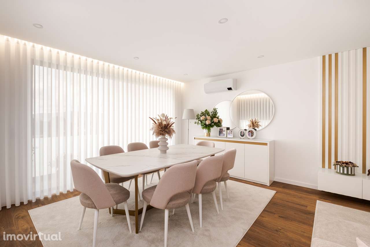 Apartamento T3 com Suite, Closet, Jardim Privado e Garagem Dupla - Grande imagem: 4/24