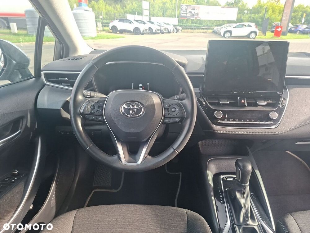 Toyota Corolla 1.8 Hybrid Comfort - 12