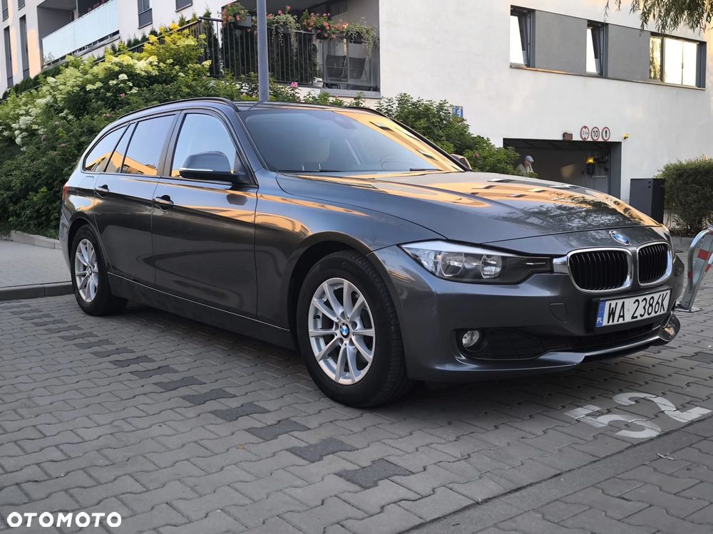 BMW Seria 3 318d - 2