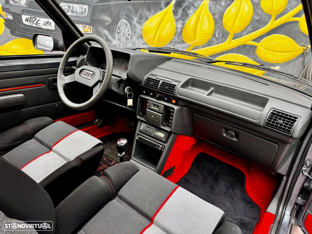 Peugeot 205 1.9 GTi - 15