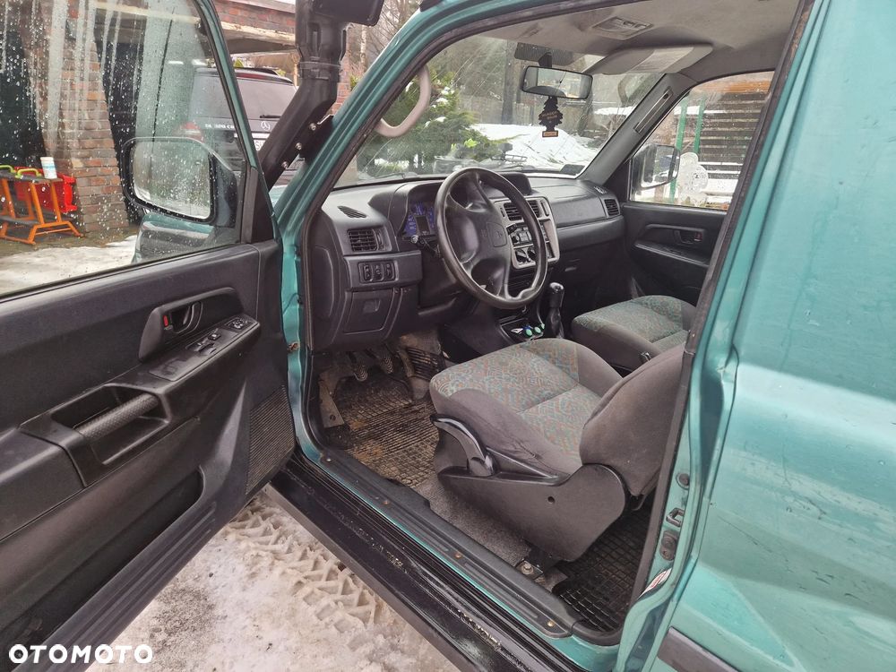 Mitsubishi Pajero Pinin 2.0 GDI - 2