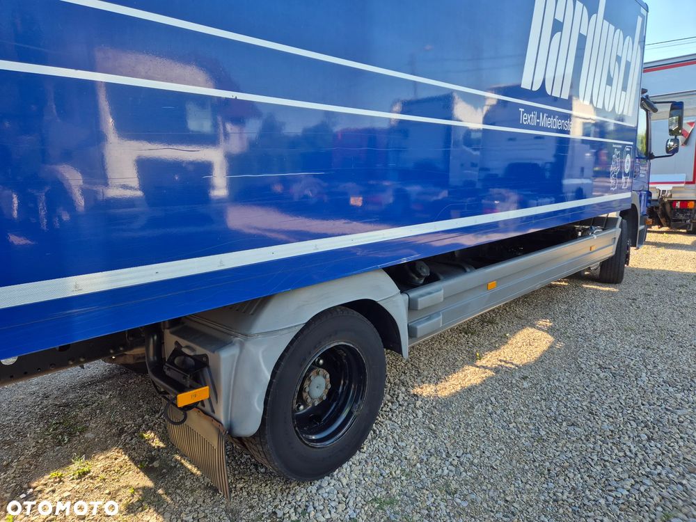 Mercedes-Benz Atego 1224 z Niemiec 9m kontener izoterma podział manual 1222 okazja - 16