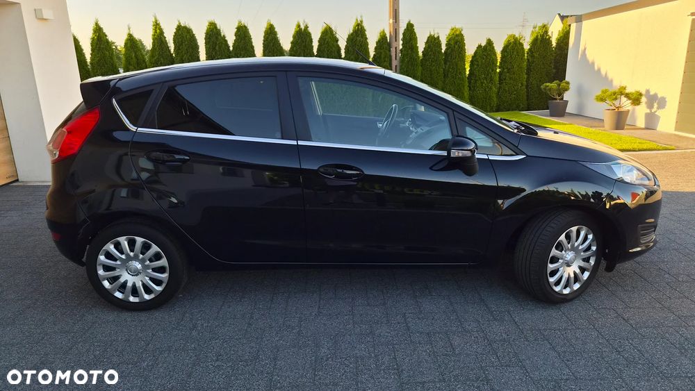 Ford Fiesta 1.5 TDCi Titanium - 22