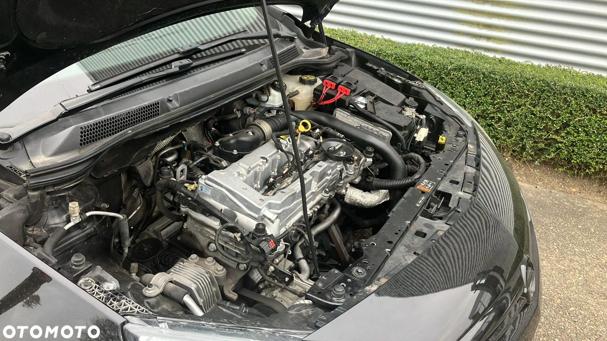 Opel Astra IV GTC 1.6 T SIDI Sport S&S EU6 - 5