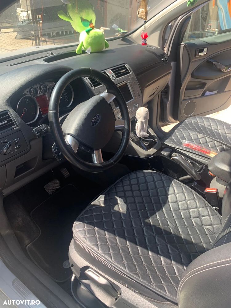 Ford Kuga 2.0 TDCi 4WD Powershift Titanium - 13