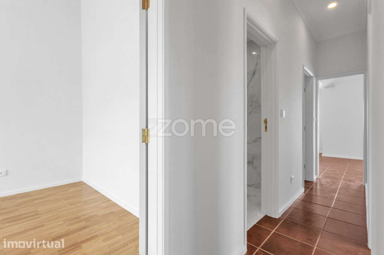 Andar moradia T2 com garagem e arrumos - Custóias, Matosinhos - Grande imagem: 5/22