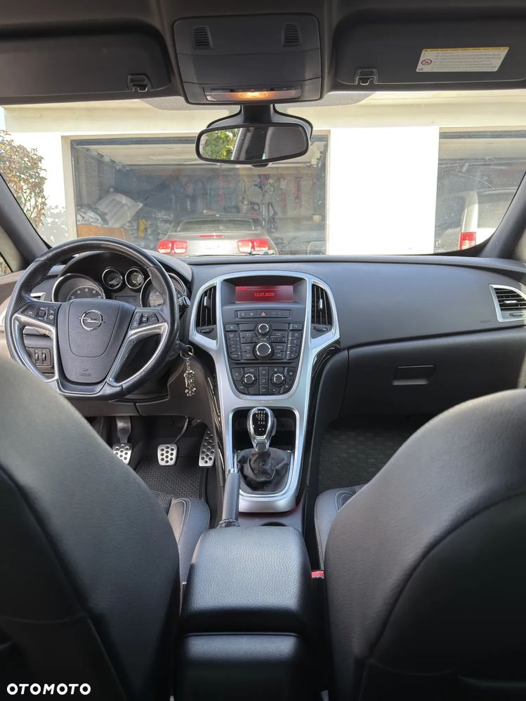 Opel Astra 1.4 T Sport - 9