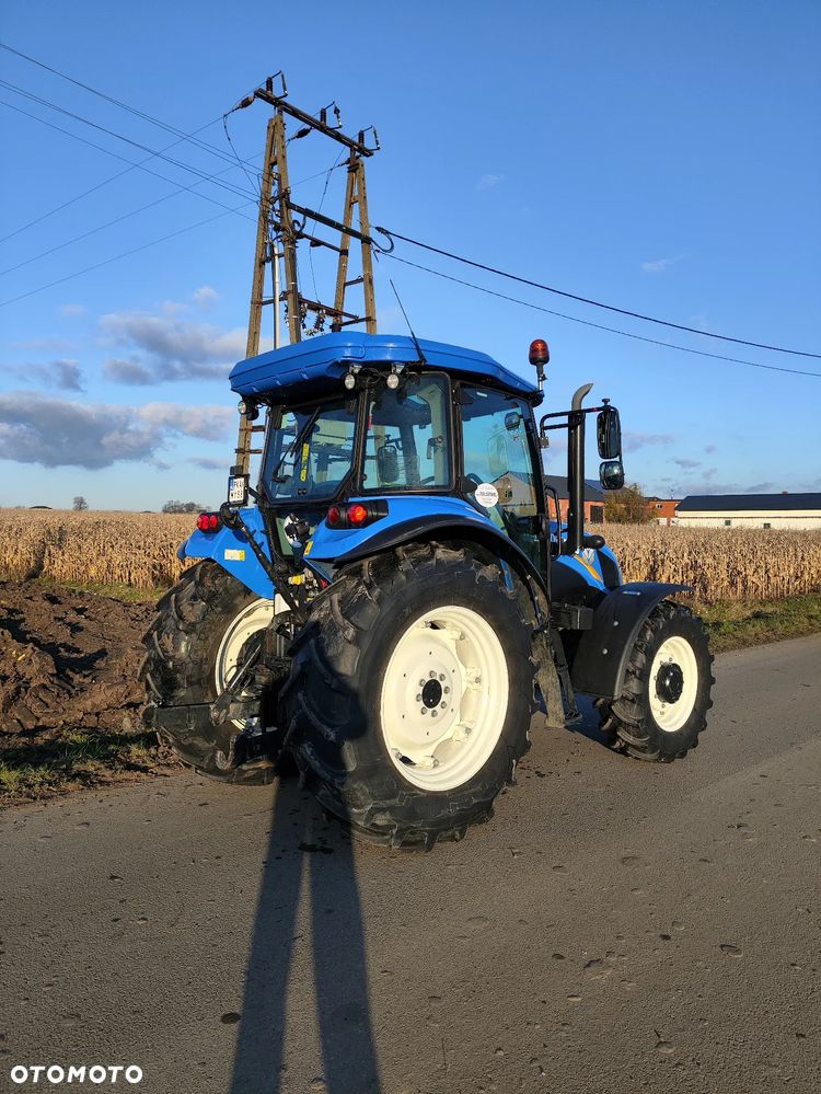 New Holland TD5.105 - 5
