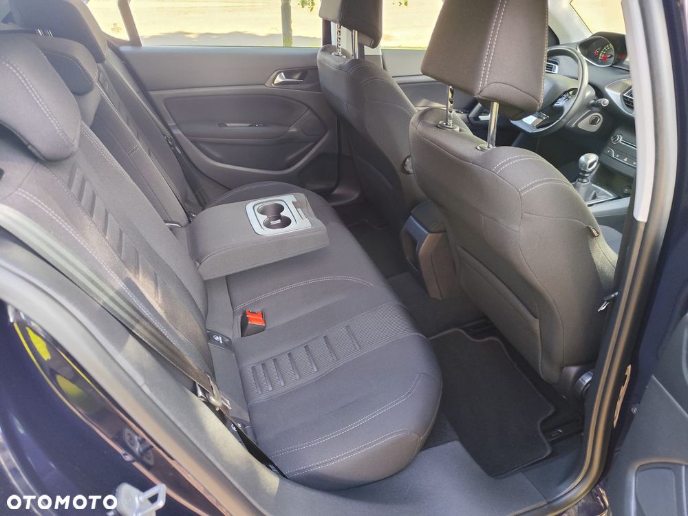 Peugeot 308 PureTech 130 GPF Stop & Start Allure - 6