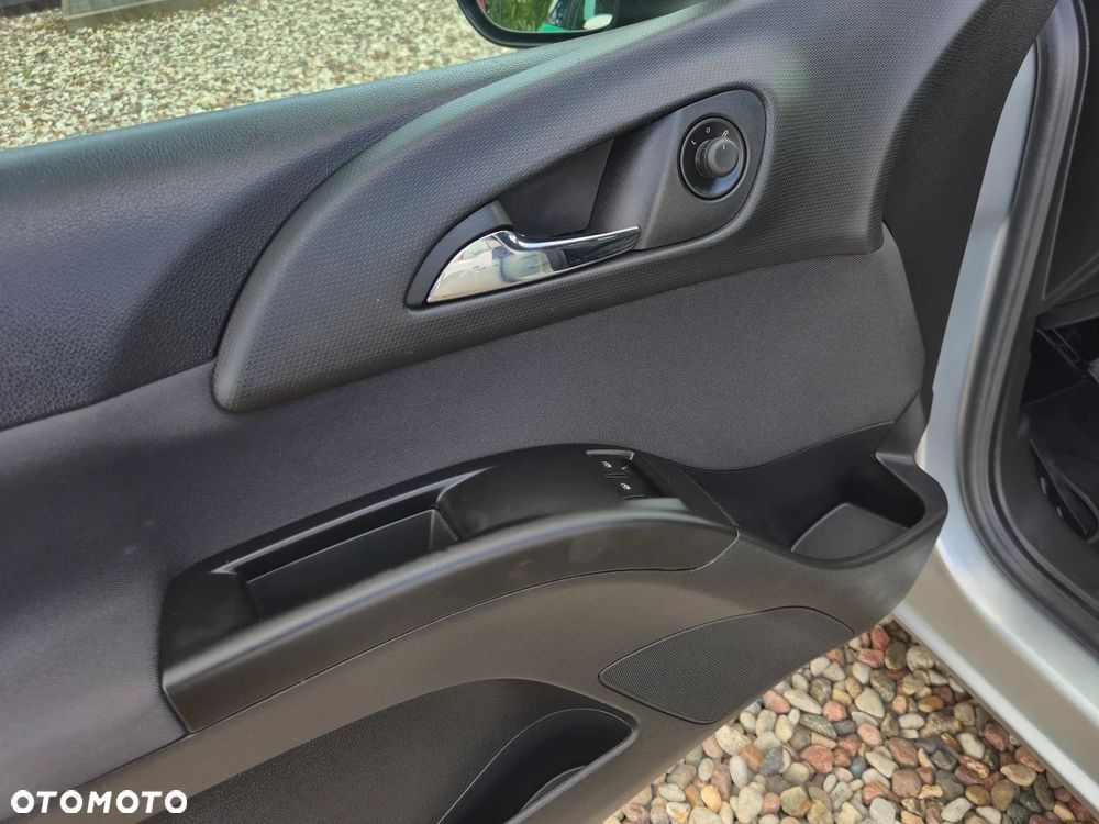 Opel Meriva 1.4 T Essentia - 19