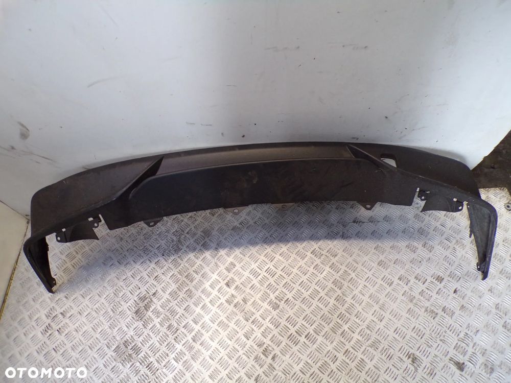SPOILER DYFUZOR DOKŁADKA TYLNEGO ZDERZAKA LEXUS IS300H - 5